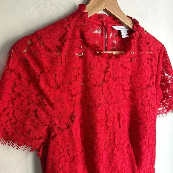 Diane von Furtenberg Alma lace dress size 6 Red. - Picture 6 of 8